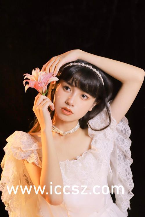 17ccc吃瓜爆料,揭秘娱乐圈幕后真相